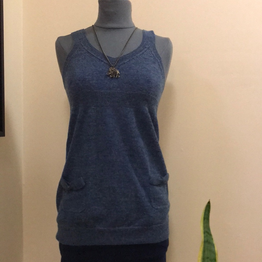 Cute Sleeveless  Top